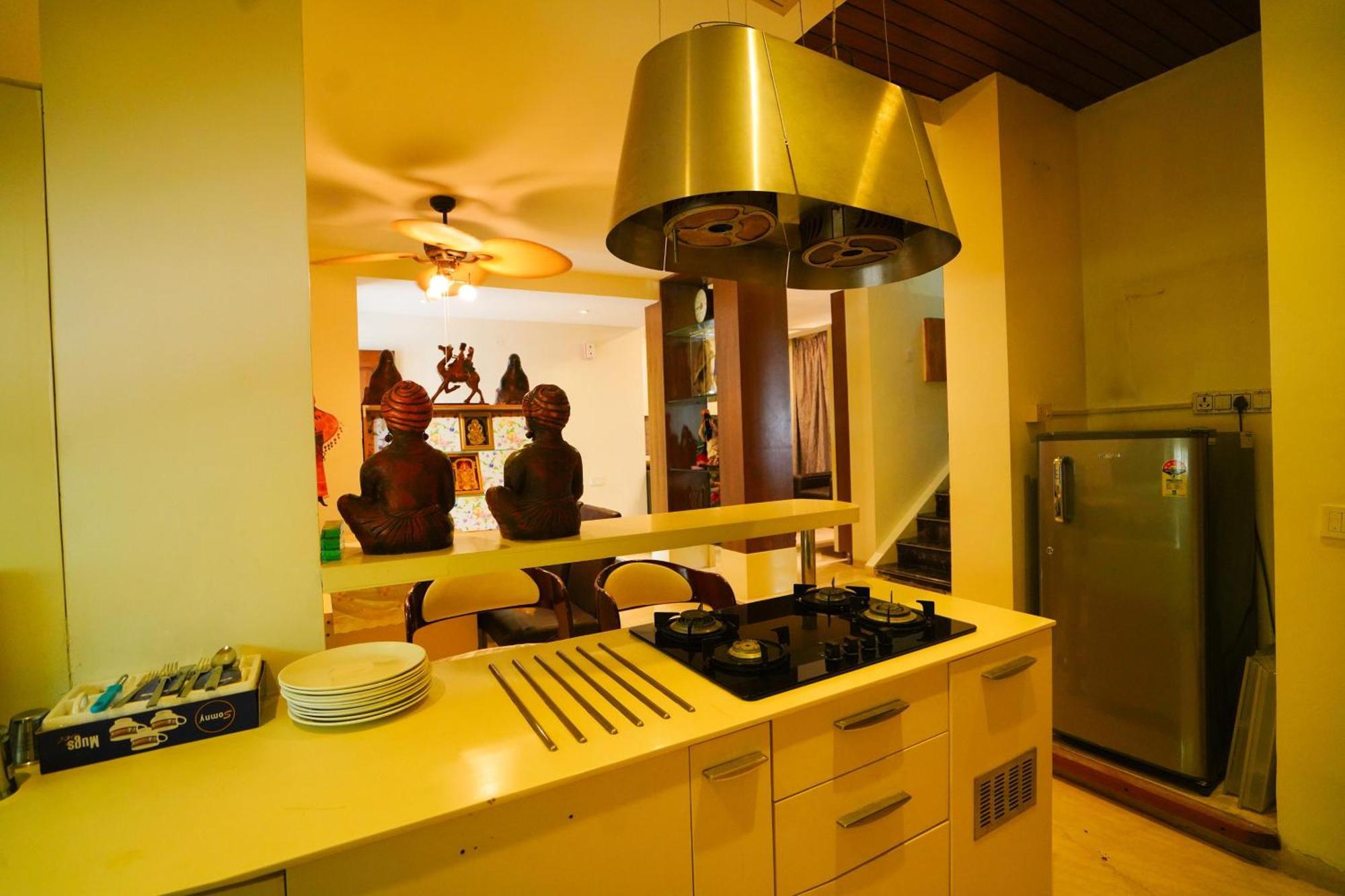 Golden Villa - Duplex House With Private Theater - Near To Alipiri And Bhudevi Ttd Ticket Counter And Kapilateertham Tirupati Exteriör bild