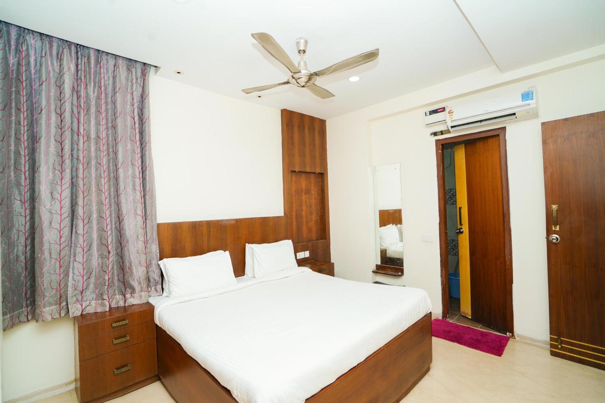 Golden Villa - Duplex House With Private Theater - Near To Alipiri And Bhudevi Ttd Ticket Counter And Kapilateertham Tirupati Exteriör bild